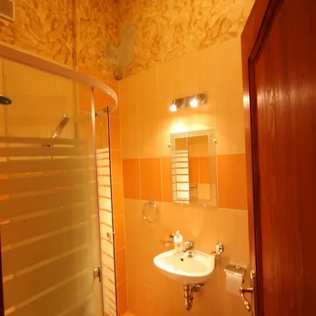 A13 Apartment | Budapest 아파트 부다페스트