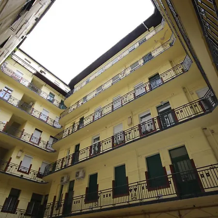 A13 Apartment | Budapest 아파트